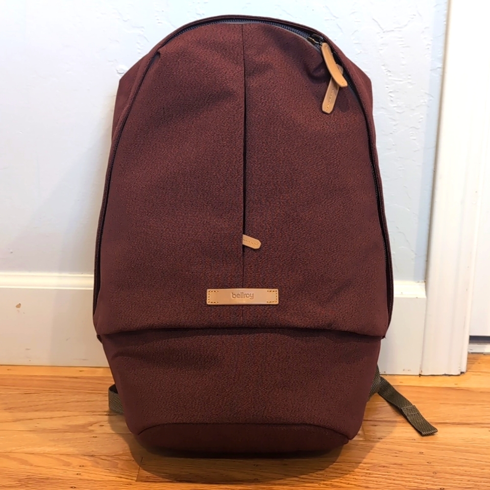 Bellroy Classic Plus Backpack -24L - discontinued Red Earth color